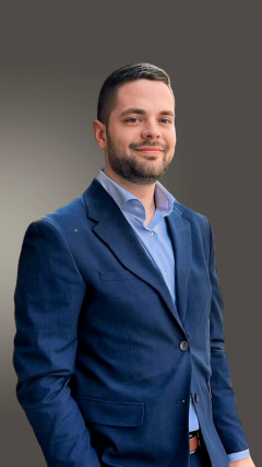 mr Amil Orahovac